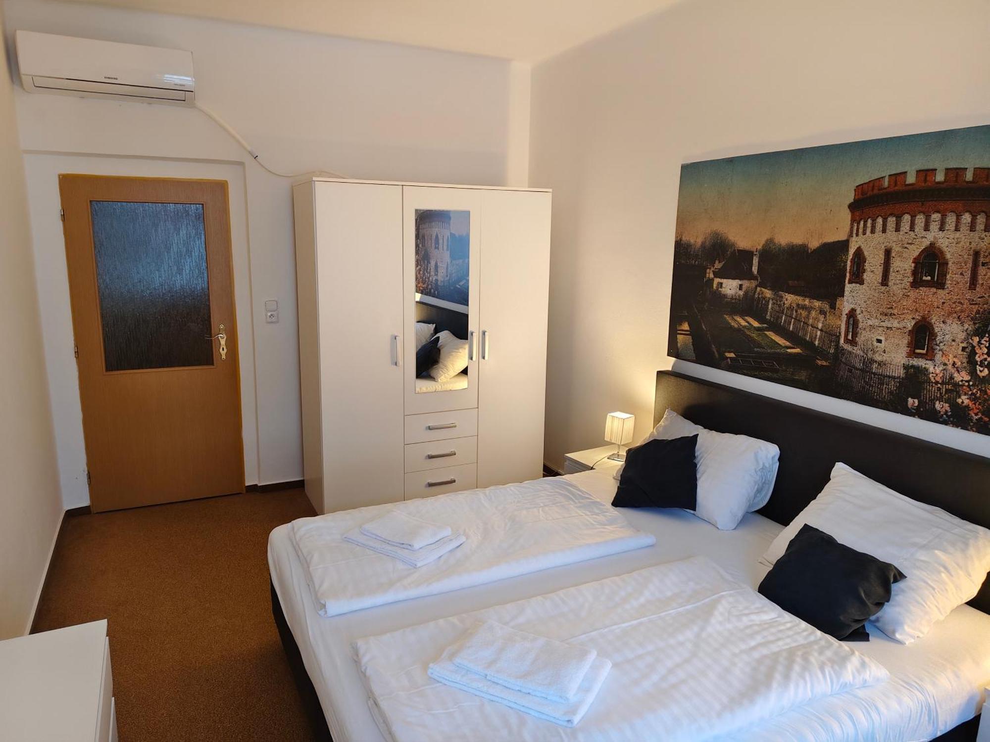 Hotel Bily Konicek Třeboň Dış mekan fotoğraf