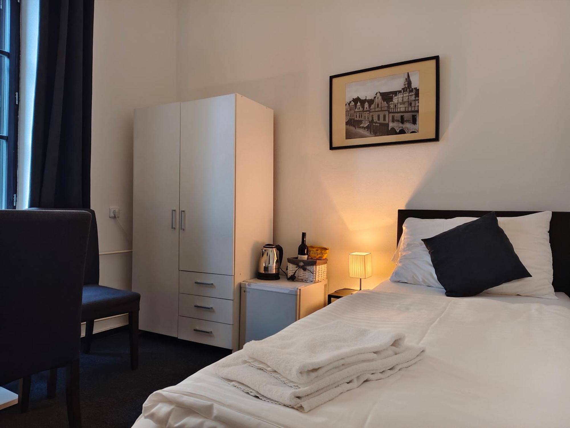 Hotel Bily Konicek Třeboň Dış mekan fotoğraf